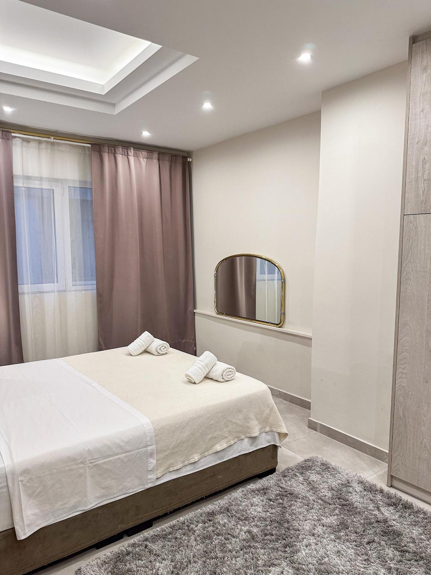 Contemporary & Spacious Renovated Apartment, Dt Syntagma, /Touristic Area Αθήνα Εξωτερικό φωτογραφία